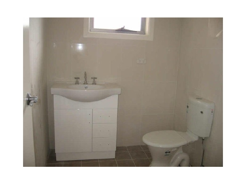 2/12-14 Albert Street, Revesby NSW 2212