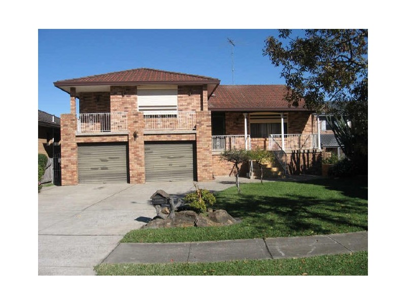 4 Kenny Place, Fairfield West NSW 2165