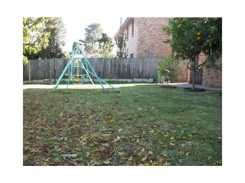 4 Kenny Place, Fairfield West NSW 2165