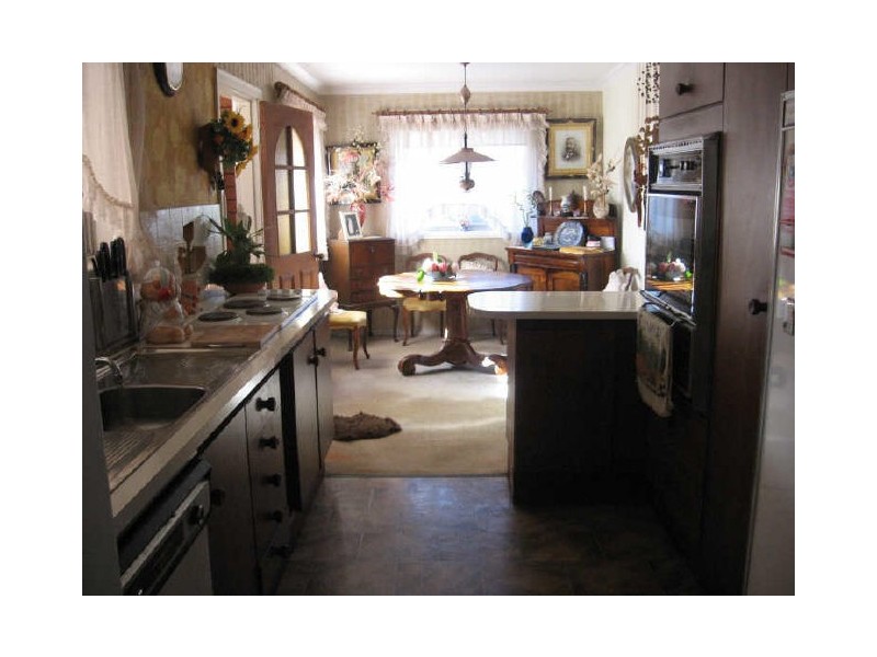 41 Kambala Crescent, Fairfield West NSW 2165