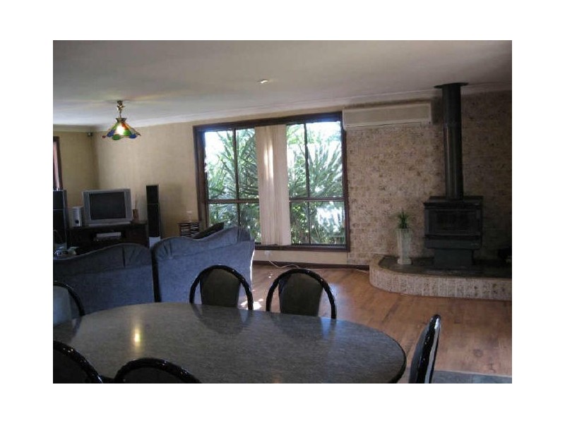 65 Kalang Road, Edensor Park NSW 2176