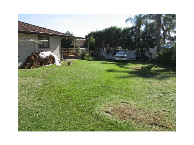 65 Kalang Road, Edensor Park NSW 2176