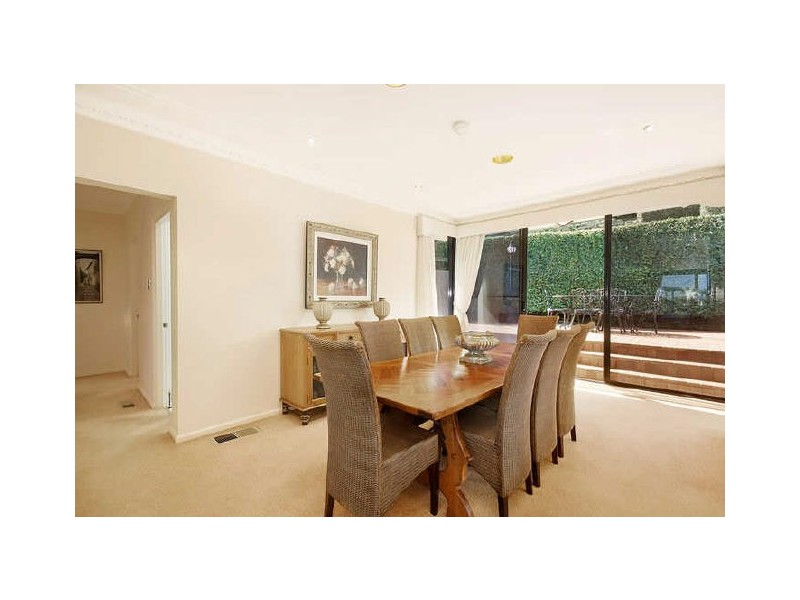23 Lyndhurst Crescent, Hunters Hill NSW 2110