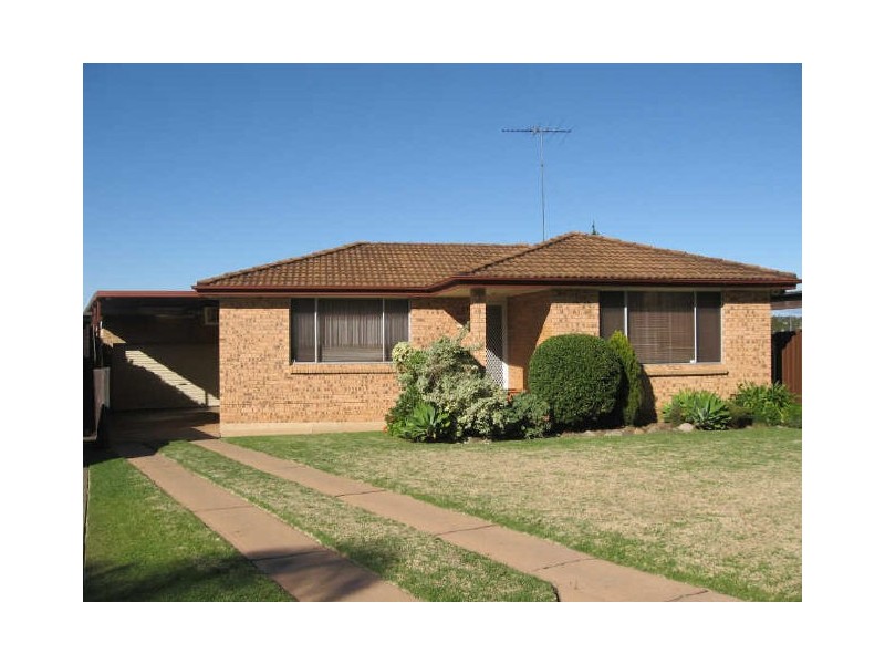 7 Cato Place, Edensor Park NSW 2176