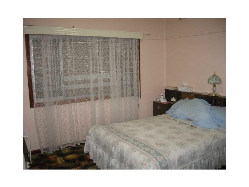 80 Torrens Street, Canley Heights NSW 2166