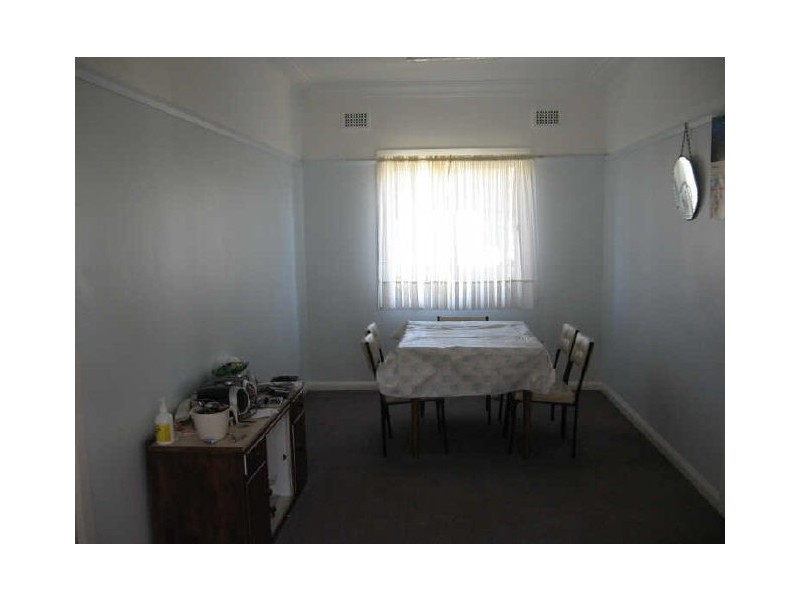 5 Richardson Street, Fairfield NSW 2165