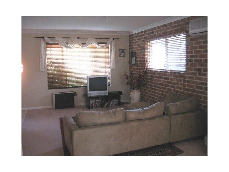 1/11 Jane Street, Smithfield NSW 2164