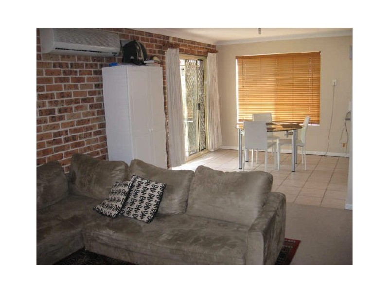 1/11 Jane Street, Smithfield NSW 2164