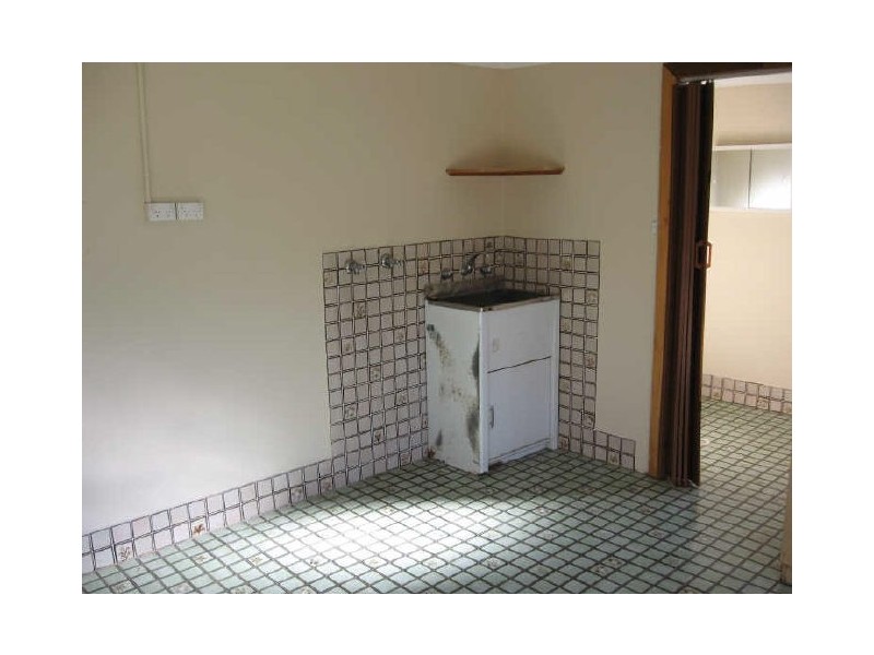 1 Hamersley Street, Fairfield West NSW 2165