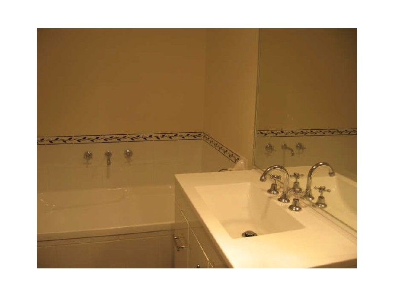 2/30-32 Barton Street, Smithfield NSW 2164