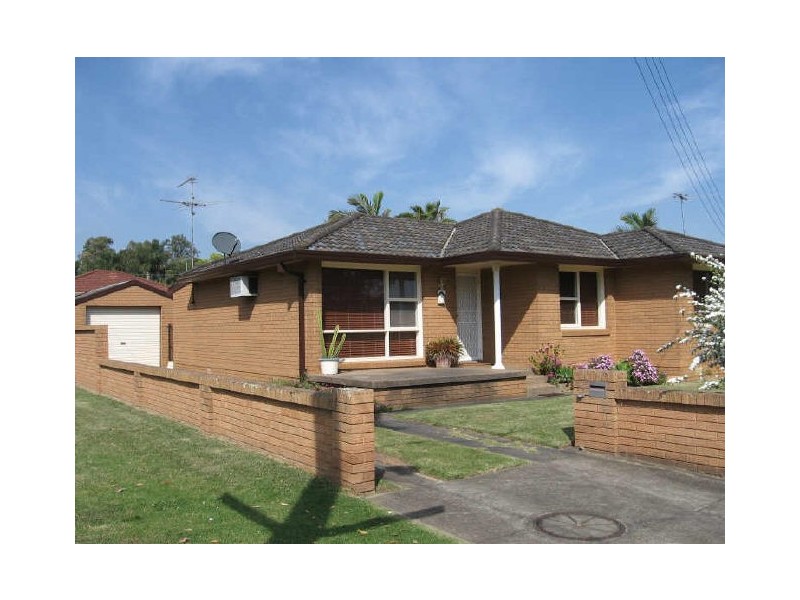 2 Rosford Street, Smithfield NSW 2164