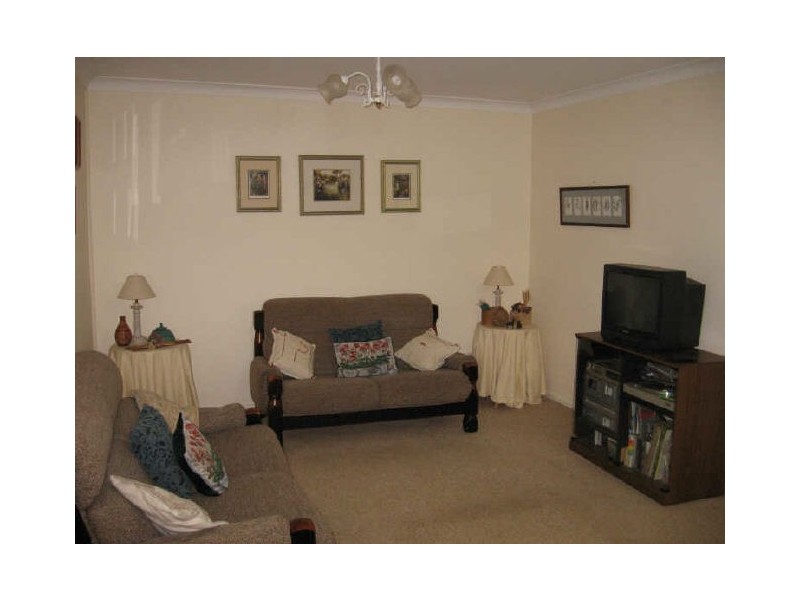 2 Rosford Street, Smithfield NSW 2164