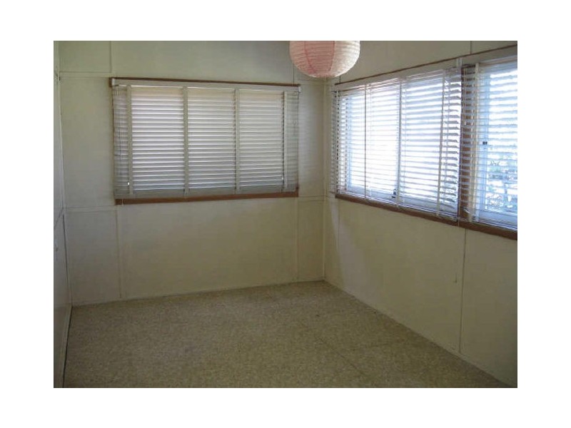 19 Victory Street, Fairfield East NSW 2165