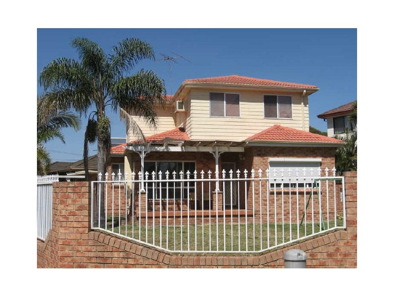 18 Kendall Street, Fairfield West NSW 2165