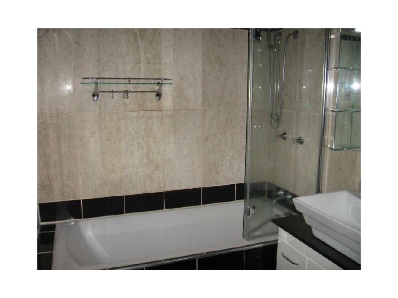 22 Riverview Road, Fairfield NSW 2165