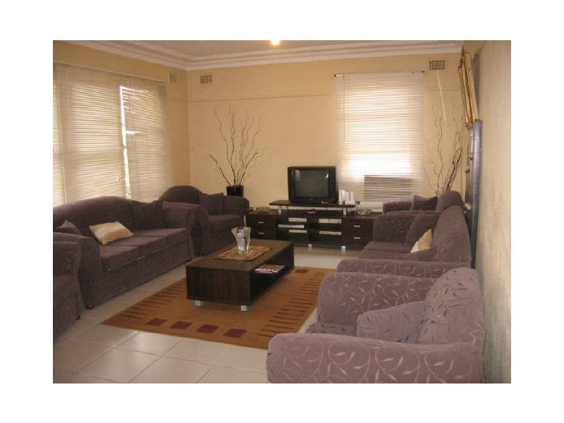 102 Orchardleigh Street, Guildford NSW 2161