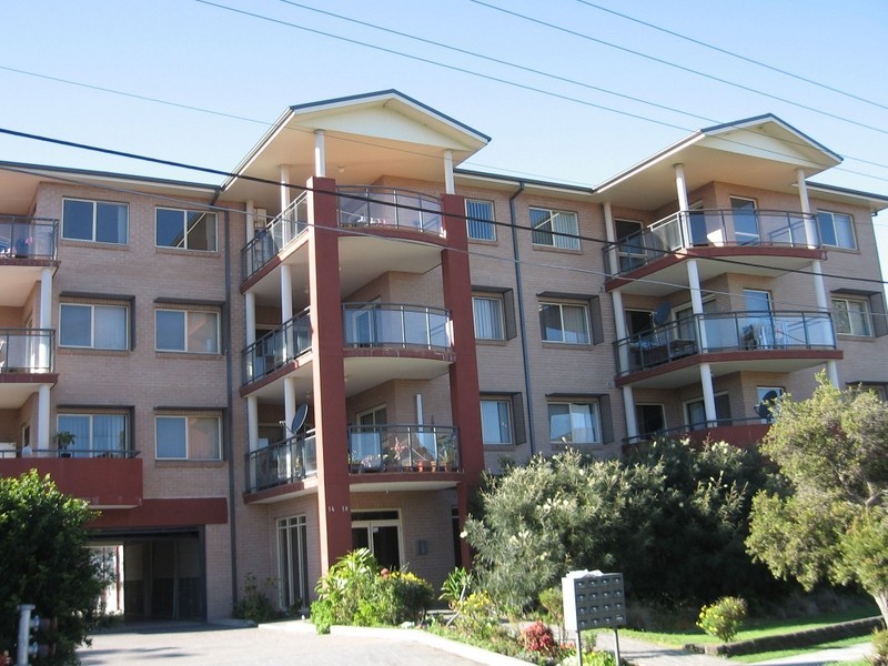 9/14-18 Fairlight Avenue, Fairfield NSW 2165