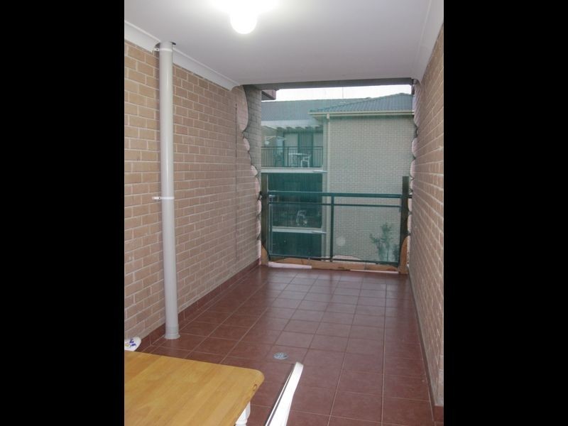 9/14-18 Fairlight Avenue, Fairfield NSW 2165