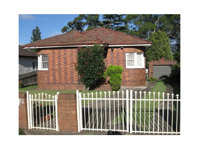 12 Bell Crescent, Fairfield NSW 2165