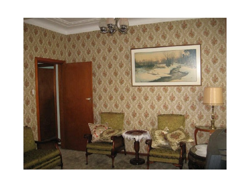 12 Bell Crescent, Fairfield NSW 2165