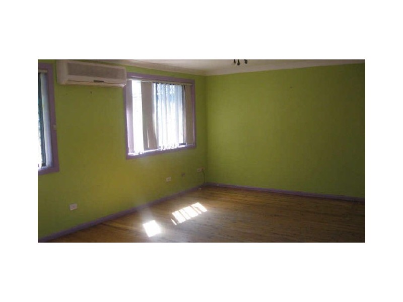 25a Quiros Avenue, Fairfield West NSW 2165