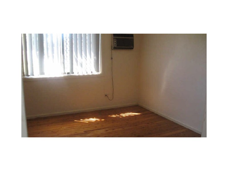 25a Quiros Avenue, Fairfield West NSW 2165