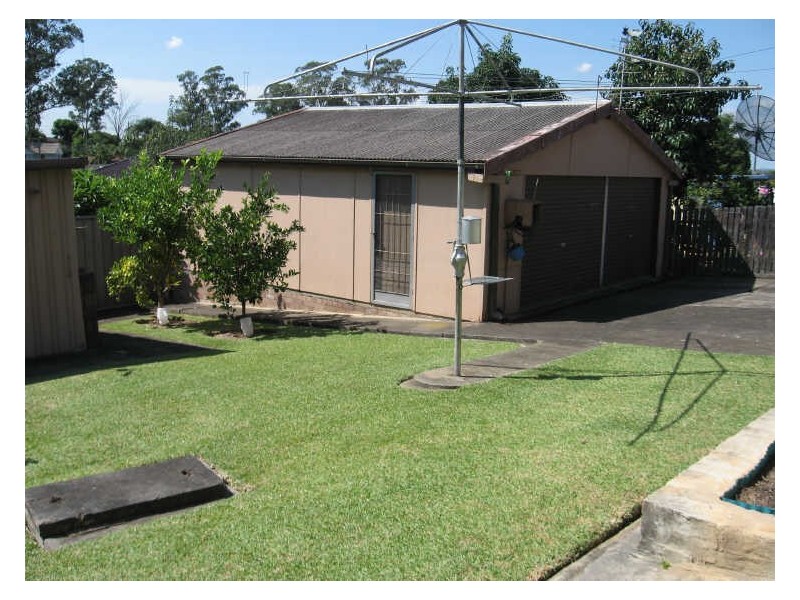 32 Busby Road, Busby NSW 2168