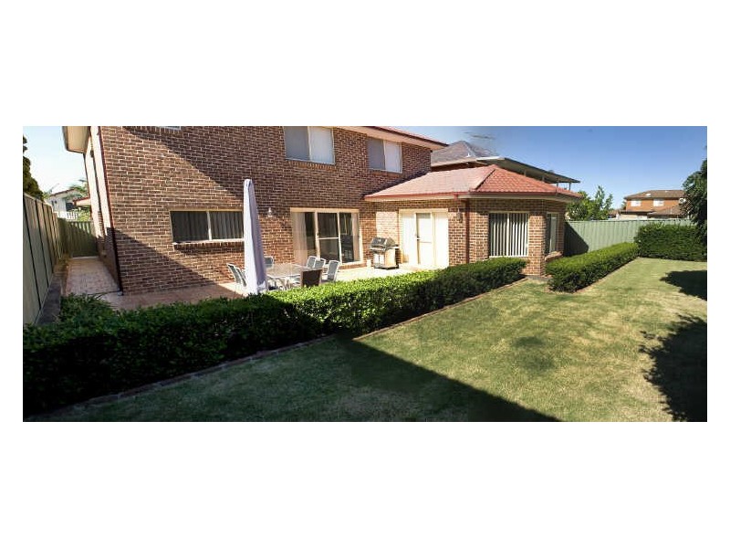 67 Brisbane Road, St Johns Park NSW 2176