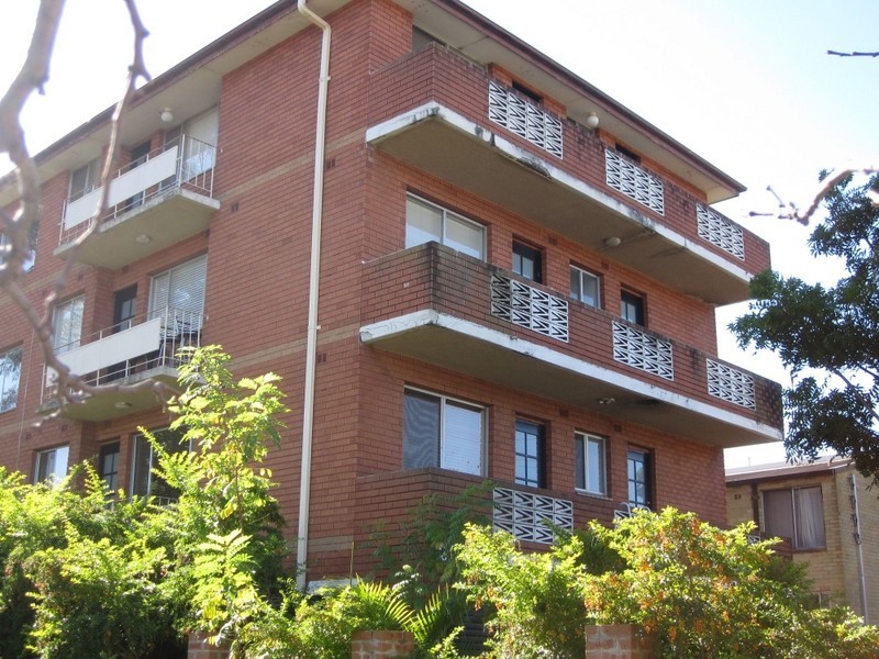 9/23 Carramar Avenue, Carramar NSW 2163