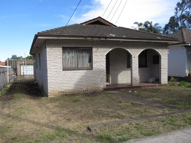 11 Ellis Parade, Yennora NSW 2161