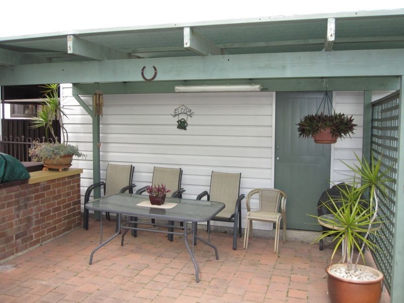 13 Quiros Avenue, Fairfield West NSW 2165