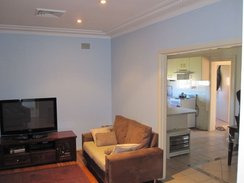 13 Webster Road, Lurnea NSW 2170