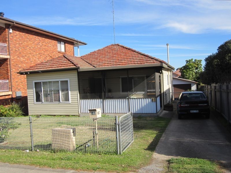 61 Wolseley Street, Fairfield NSW 2165