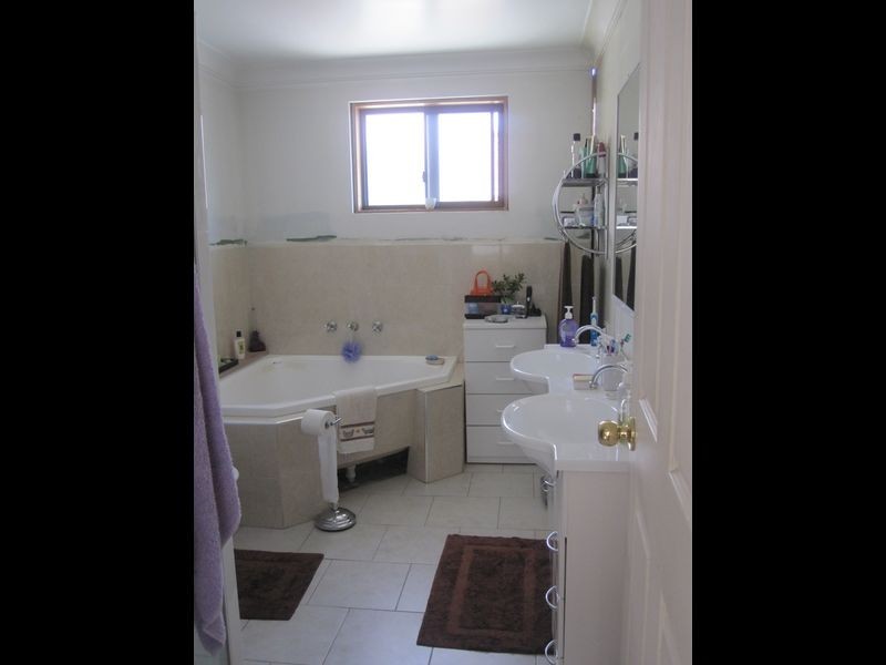 35 Rowley, Smithfield NSW 2164
