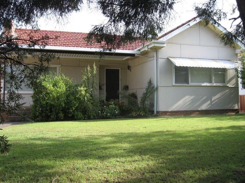 151 Hamilton Road, Fairfield NSW 2165