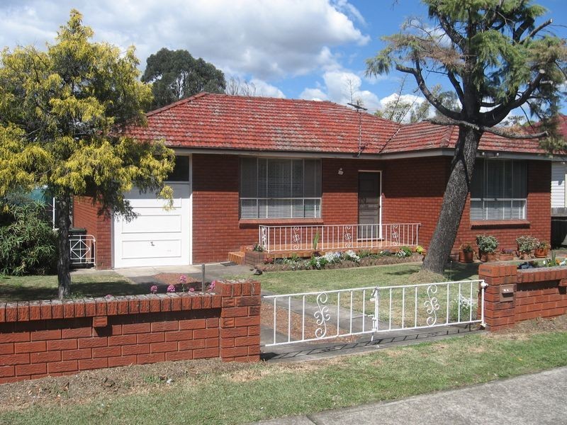 19a Polding Street, Fairfield Heights NSW 2165