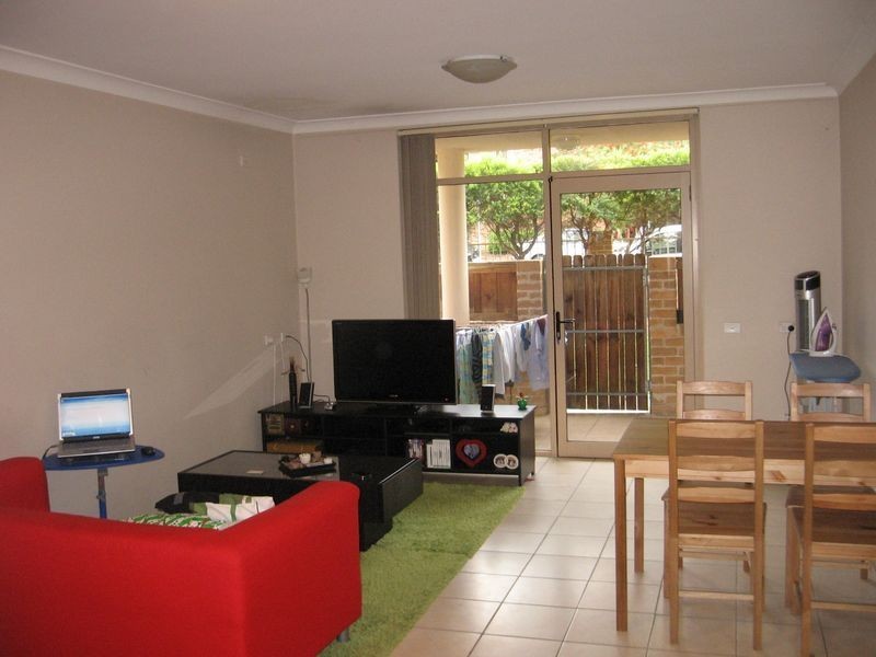 2/30-32 Meehan Street, Parramatta NSW 2150