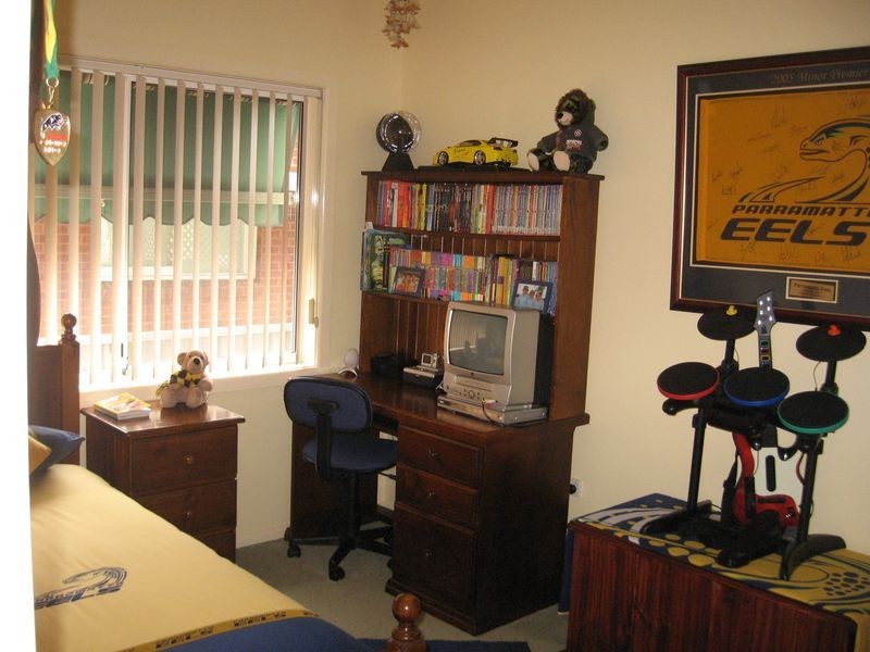 3 Cambewarra Road, Fairfield West NSW 2165