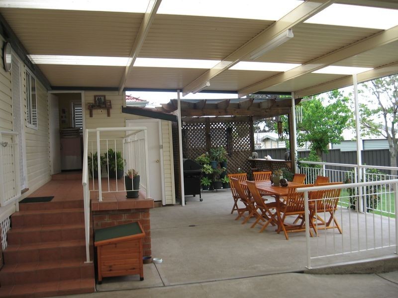 3 Cambewarra Road, Fairfield West NSW 2165