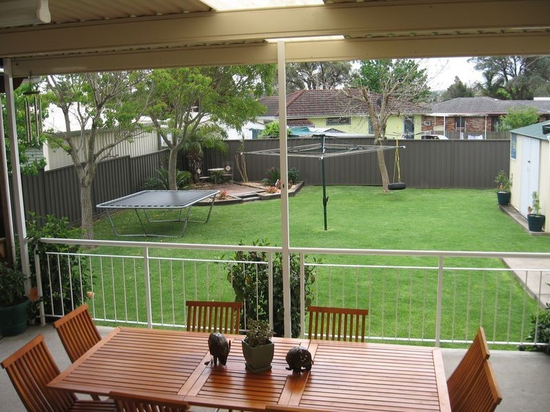 3 Cambewarra Road, Fairfield West NSW 2165