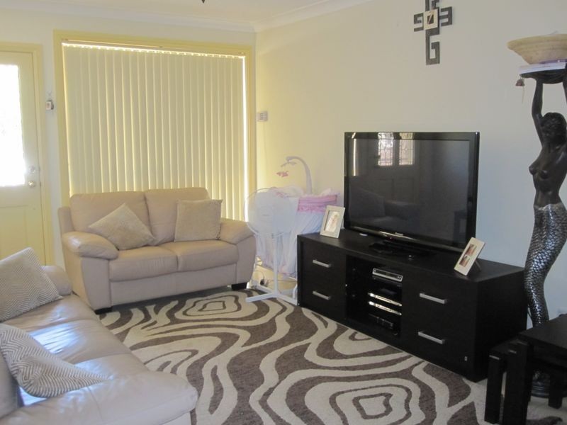 2/102 Arbutus Street, Canley Heights NSW 2166