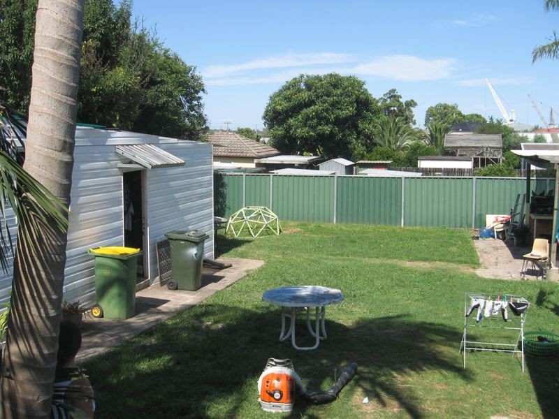 5 Shamrock Street, Smithfield NSW 2164