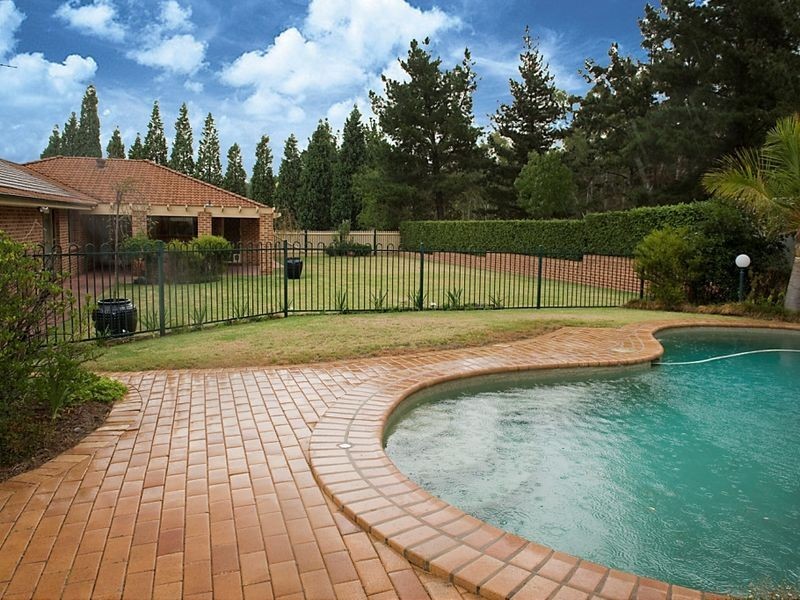 4 Perceval Close, Abbotsbury NSW 2176