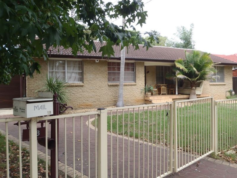 18 Hawkesbury Street, Fairfield West NSW 2165