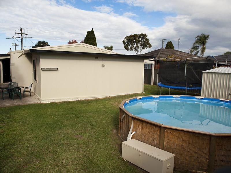 45 Beale Crescent, Fairfield West NSW 2165