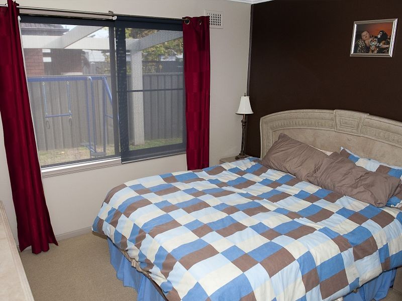 45 Beale Crescent, Fairfield West NSW 2165