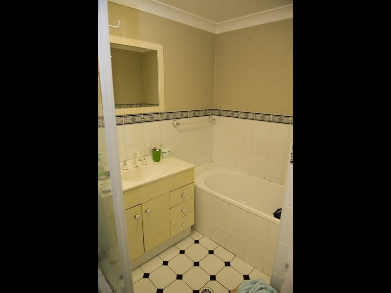 13/181 Sandal Crescent, Carramar NSW 2163