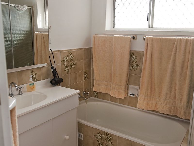 10 Bowler Avenue, Fairfield NSW 2165