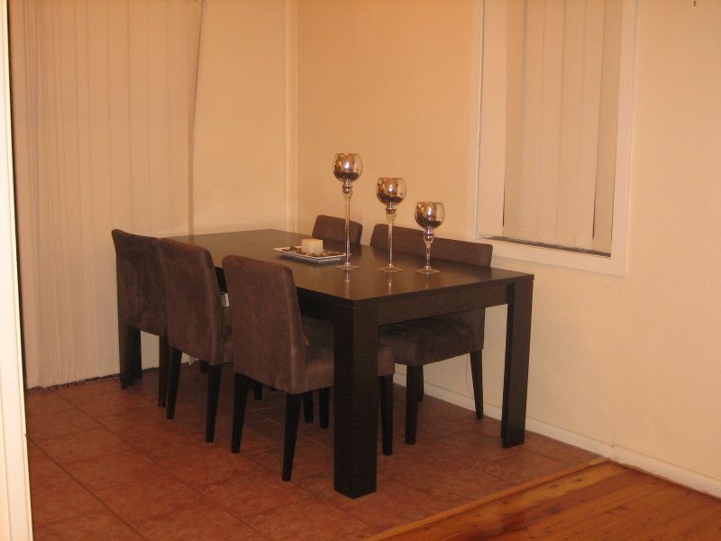 Fairfield West NSW 2165