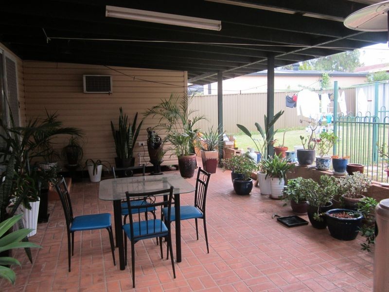 82 Lombard Street, Fairfield West NSW 2165